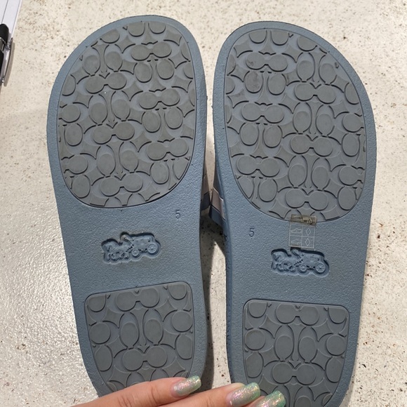 Coach Slides - Picture 3 of 3